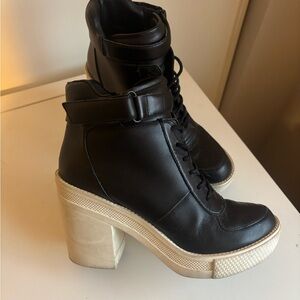 Aldo Black White Leather Platform wedge Heel Ankle Boots Lace Up 6.5 or 7